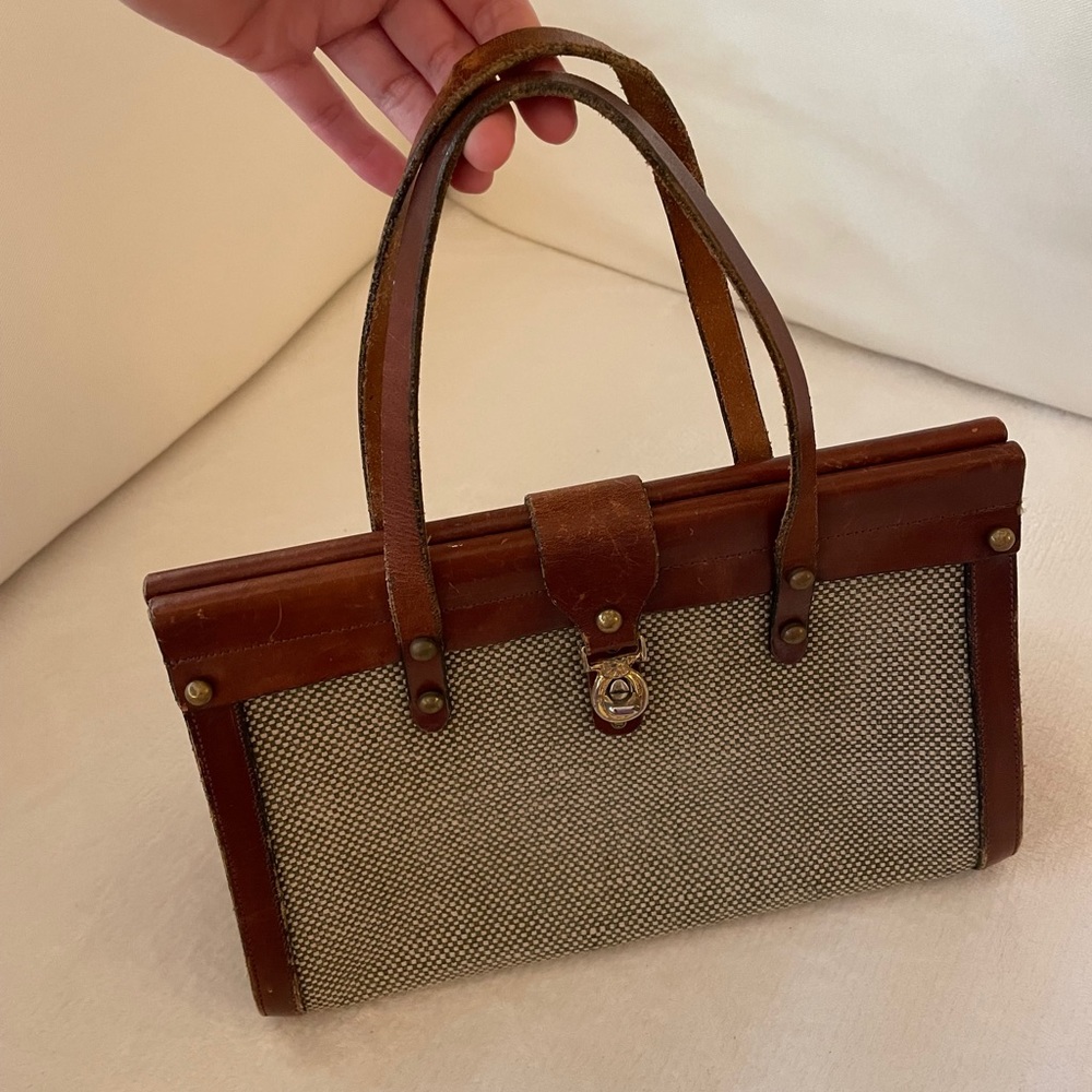 Vintage purse